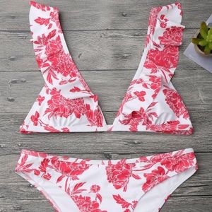 •NWT• Reddish/pink and white floral bikini